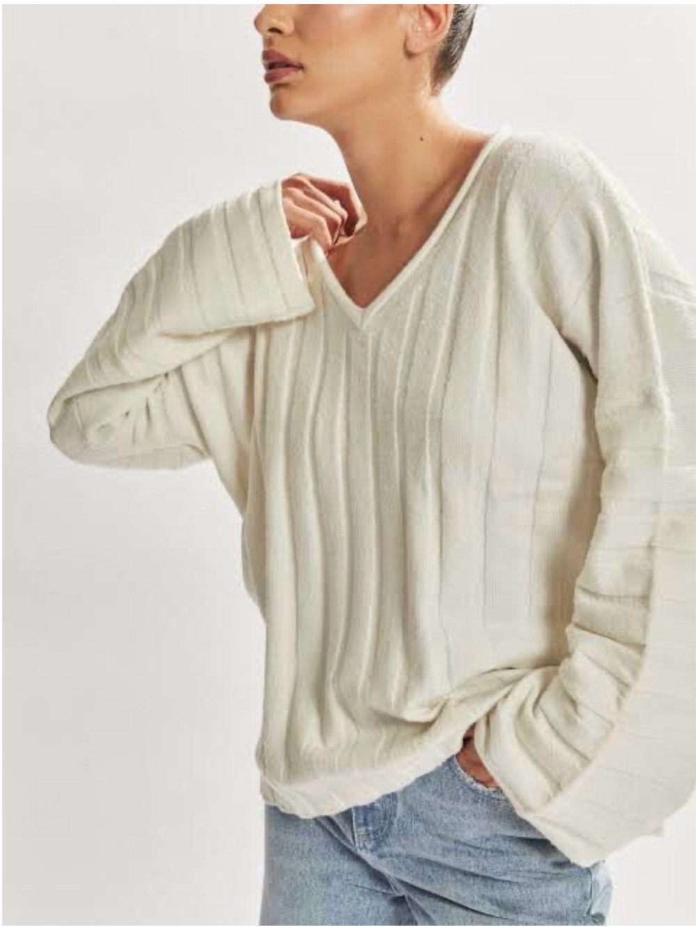 OneMile Dawson V Neck Jumper - White